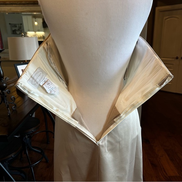 Alfred Angelo Bridesmaid Dress size 12 Halter Ivory Cafe Tan Beige Halter Long - Picture 16 of 16